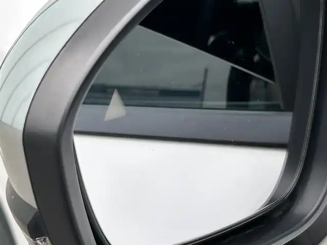 日産 ノート オーテック 大阪府 2021(令3)年 3.2万km ピュアホワイトパール 純正9インチコネクトナビ/　（AppleCarPlay/AndroidAuto/フルセグTV/HDMI/Bluetooth/USB）/アラウンドビューモニター/オーテック専用ブラックレザレットシート/オーテック専用16インチアルミホイール/デジタルインナーミラー/純正ドライブレコーダー（前後）/LEDヘッドライト/LEDフォグランプ/ワイヤレス充電スポット/ブラインドスポットミラー/ETCなし