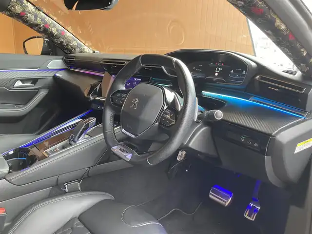 プジョー プジョー ５０８ GT ブルーHDi 愛知県 2021(令3)年 1.8万km 紺Ｍ ナッパレザーシート/シートヒーター/メモリナビ/フルセグTV/バックカメラ/CarPlay/ACC/LKA/BSM/メモリ付きパワーシート/マルチポイントランバーサポート/FOCALサウンドスピーカー/LEDヘッドライト/純正18インチAW