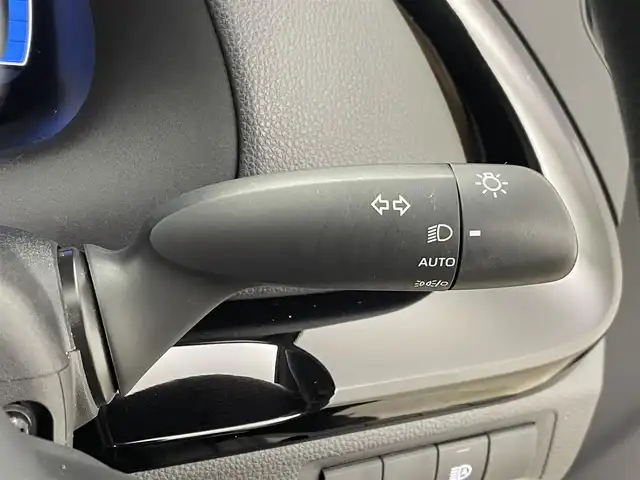 トヨタ アクア X 群馬県 2022(令4)年 5万km ブラックマイカ 純正７インチディスプレイオーディオ　バックカメラ　衝突軽減　アダプティブクルーズコントロール　レーンアシスト　横滑り防止　オートマチックハイビーム　ＥＴＣ　スマートキー　プッシュスタート　禁煙車