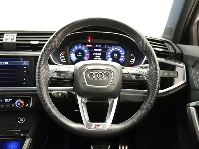 アウディ Ｑ３ SB 35TFSI Sライン 静岡県 2023(令5)年 2.3万km 黒 純正ナビ/Bluetooth/アラウンドビューモニター/電動シート/レザーシート/シートヒーター/アダプティブクルーズコントロール/オートライト/オートエアコン/パワーバックドア/パドルシフト/バーチャルコックピット/アイドリングストップ/スマートキー/パーキングアシスト/インテリアライト/前後ドラレコ/プッシュスタート/純正アルミホイール/横滑り防止装置/純正フロアマット