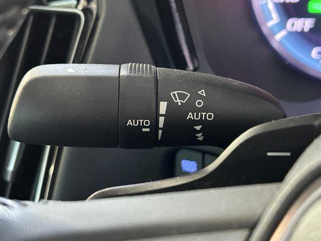 トヨタ クラウン ハイブリッド RS アドバンス 長崎県 2019(令1)年 5.7万km プレシャスブラックパール ワンオーナー/メーカーナビ（フルセグ、CD、DVD、AM、FM、BT）/プッシュスタート/電格ウィンカーミラー/BSM/レーダークルーズコントロール/ステアリングリモコン/パドルシフト/オートライト/オートハイビーム/パーキングアシスト/バックカメラ/サイドカメラ/フロントカメラ/全周囲カメラ/電動サイドブレーキ/オートホールド/前後ドラレコ/ハーフレザーシート/DN席パワーシート/D席シートメモリー/DN席シートヒーター/ステアリングヒーター/電動チルトステアリング/革巻きステアリング/純正フロアマット/衝突軽減システム/純正AW/ドアバイザー/スペアキー/保証書/取説