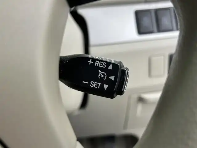 トヨタ エスティマ ハイブリッド X 道央・札幌 2012(平24)年 5.5万km シルバーM ・４WD/・寒冷地仕様/・純正HDDナビ/　CD/DVD/SD/HDD/フルセグTV/・バックカメラ/・ビルトインETC/・１００V充電/・アイドリングストップ/・クルーズコントロール/・両側パワースライドドア/・WAC/・オートライト/・キセノンヘッドライト/・フォグランプ/・プッシュスタート/・スマートキー/・スペアキー