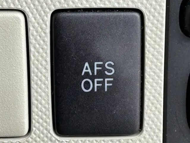 トヨタ エスティマ ハイブリッド X 道央・札幌 2012(平24)年 5.5万km シルバーM ・４WD/・寒冷地仕様/・純正HDDナビ/　CD/DVD/SD/HDD/フルセグTV/・バックカメラ/・ビルトインETC/・１００V充電/・アイドリングストップ/・クルーズコントロール/・両側パワースライドドア/・WAC/・オートライト/・キセノンヘッドライト/・フォグランプ/・プッシュスタート/・スマートキー/・スペアキー