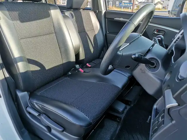 スズキ ワゴンＲ スティングレー リミテッド 茨城県 2011(平23)年 10万km パールホワイト 社外ナビ/【DISC・M.S.V・ラジオ・TV・iPod・VTR・BT・AUX・EXT】/オートライト/Fフォグ/キセノンライト/オートエアコン/プッシュスタート/スマートキー/純正フロアマット/純正アルミホイール/電格ミラー/ウインカーミラー