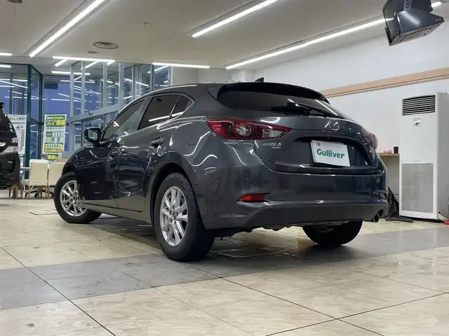 マツダ アクセラ スポーツ 15S プロアクティブ 道央・札幌 2017(平29)年 4.8万km マシーングレープレミアムM ・4WD/・純正ナビ/フルセグTV/DVD/CD/BT/・バックカメラ/・ドライブレコーダー/・衝突被害軽減ブレーキ/・レーダークルーズコントロール/・ブラインドスポットモニター/・レーンキープアシスト/・交通標識認識機能/・パーキングセンサー/・パドルシフト/・アイドリングストップ/・横滑り防止/・ETC/・BOSEスピーカー/・LEDヘッドライト/・リヤフォグ/・プッシュスタート/・スマートキー/・革調シートカバー/・夏タイヤ純正17インチAW積込