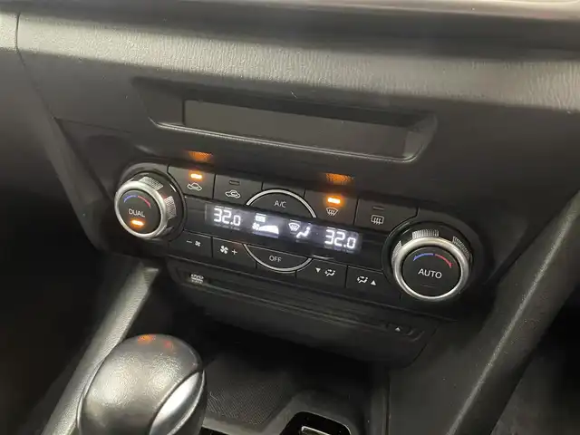 マツダ アクセラ スポーツ 15S プロアクティブ 道央・札幌 2017(平29)年 4.8万km マシーングレープレミアムM ・4WD/・純正ナビ/フルセグTV/DVD/CD/BT/・バックカメラ/・ドライブレコーダー/・衝突被害軽減ブレーキ/・レーダークルーズコントロール/・ブラインドスポットモニター/・レーンキープアシスト/・交通標識認識機能/・パーキングセンサー/・パドルシフト/・アイドリングストップ/・横滑り防止/・ETC/・BOSEスピーカー/・LEDヘッドライト/・リヤフォグ/・プッシュスタート/・スマートキー/・革調シートカバー/・夏タイヤ純正17インチAW積込