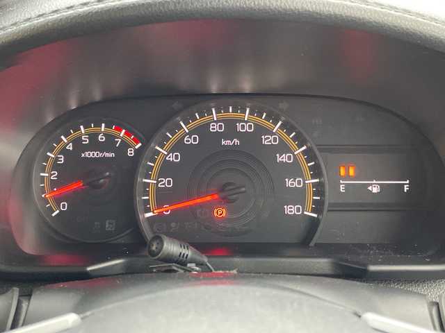 ダイハツ トール G 沖縄県 2021(令3)年 3.9万km ブライトシルバーメタリック 社外ディスプレイオーディオ（Bluetooth・CD・DVD）/両側パワースライドドア/レーンキープアシスト/衝突軽減システム/オートライト/コーナーセンサー/LEDヘッドライト/リアロールサンシェード/電動格納ミラー