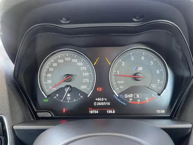 ＢＭＷ Ｍ２ 兵庫県 2016(平28)年 1.9万km アルピンホワイトⅢ ・純正ナビ/・CD/DVD/BT/USB/AUX/・ステアリングリモコン/・バックカメラ/・クルーズコントロール/・本革シート/・前席シートヒーター/パワーシート/・ミラー一体型ETC/・コンフォートアクセス/・アイドリングストップ/・H29/30/R1/2/3/5/6年ディーラー記録/・インテリジェントセーフティ//衝突警告//歩行者警告//車線逸脱警告