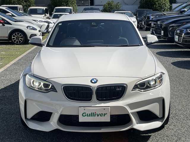 ＢＭＷ Ｍ２ 兵庫県 2016(平28)年 1.9万km アルピンホワイトⅢ 外部検査実施済み/・純正ナビ/・CD/DVD/BT/USB/AUX/・ステアリングリモコン/・バックカメラ/・クルーズコントロール/・本革シート/・前席シートヒーター/パワーシート/・ミラー一体型ETC/・コンフォートアクセス/・アイドリングストップ/・H29/30/R1/2/3/5/6年ディーラー記録/・インテリジェントセーフティ//衝突警告//歩行者警告//車線逸脱警告