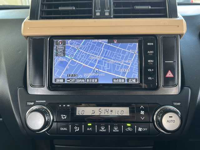 トヨタ ランドクルーザー プラド TX 埼玉県 2015(平27)年 8.9万km ブラック サンルーフ/ルーフレール/寒冷地仕様/4WD/ディーゼルターボ/純正ナビ/フルセグTV/バックモニター/前方ドライブレコーダー/LEDヘッドライト/純正17インチアルミホイール/TOYOTAグリル/サイドステップ/レザー調シートカバー/スマートキー/ETC/新車保証書/取扱説明書