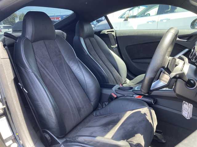 アウディ ＴＴクーペ 2．0 TFSI Sラインパック 栃木県 2016(平28)年 5.9万km ミトスブラックメタリック MMIナビゲーション/フルセグTV/DVD/Bluetooth/USB/AUX/DSRC ETC/ドライブレコーダー/マトリクスLEDヘッドライト/sf-racing車高調/SSR20インチAW/REMUSマフラー/ハーフレザーシート/スマートキー/プッシュスタート/電動パーキングブレーキ/ステアリングリモコン/AAC/保証書/取説