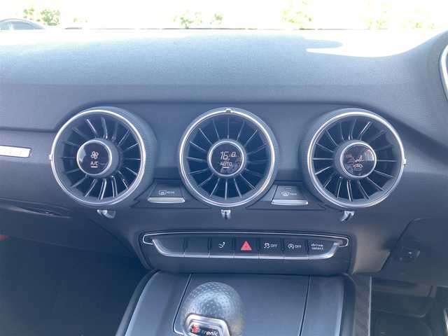 アウディ ＴＴクーペ 2．0 TFSI Sラインパック 栃木県 2016(平28)年 5.9万km ミトスブラックメタリック MMIナビゲーション/フルセグTV/DVD/Bluetooth/USB/AUX/DSRC ETC/ドライブレコーダー/マトリクスLEDヘッドライト/sf-racing車高調/SSR20インチAW/REMUSマフラー/ハーフレザーシート/スマートキー/プッシュスタート/電動パーキングブレーキ/ステアリングリモコン/AAC/保証書/取説