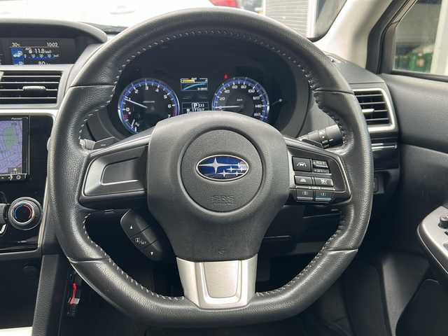 スバル レヴォーグ 1．6GT アイサイト 青森県 2016(平28)年 9.7万km アイスシルバーメタリック ・4WD/・社外SDナビ/・Bluetooth/・アイサイト/・レーンキープアシスト/・レーダークルーズコントロール/・横滑り防止機能/・パドルシフト/・電子式ブレーキホールド/・社外ドライブレコーダー/・スマートキー/・プッシュスタート/・オートライト/・純正LEDヘッドライト/・純正17AW/・純正フォグ/・ETC/・取説有