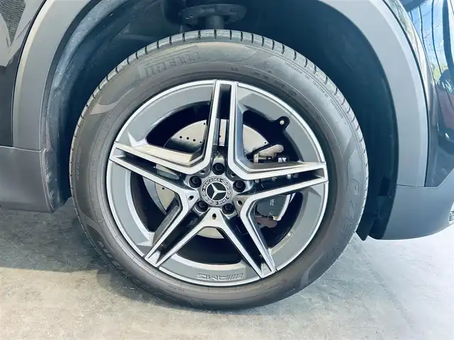 メルセデス・ベンツ ＧＬＢ２００ｄ AMGライン 大阪府 2021(令3)年 2.4万km コスモスブラック ワンオーナー/レーダーセーフティ/純正ナビ/TV/360度カメラ/純正19インチAW/LEDヘッドライト/アンビエントライト/電動リアゲート/ハーフ革/メモリ付きパワーシート/シートヒーター/ワイヤレス充電/ルーフレール