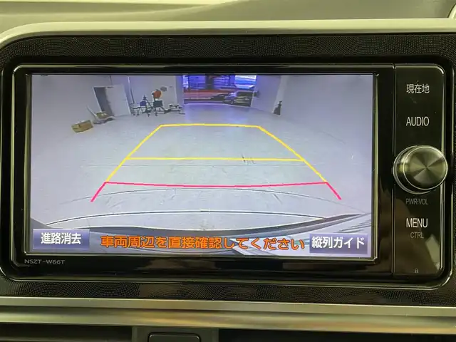 トヨタ シエンタ ハイブリッド G クエロ 大阪府 2018(平30)年 4.9万km ブラックマイカ Toyota Safety Sense/・プリクラッシュセーフティシステム/・レーンディパーチャーアラート/・オートマチックハイビーム/純正ナビ/　CD/DVD/BT/フルセグTV/バックカメラ/両側パワースライドドア/LEDヘッドライト/フォグランプ/ハーフレザーシート/前席シートヒーター/純正16インチアルミホイール/スマートキー/プッシュスタート/ビルトインETC/電動格納ミラー/革巻きステアリング/純正フロアマット