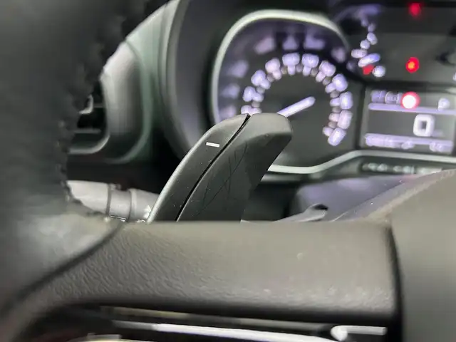 シトロエン シトロエン ベルランゴ シャイン ブルーHDi XTRパック 石川県 2023(令5)年 4.7万km ベージュ パノラマルーフ/衝突軽減ブレーキ/アダプティブクルーズコントロール/ブラインドスポットモニター/純正ディスプレイオーディオ/AppleCarPlay/バックカメラ/サイドカメラ/クリアランスソナー/ETC/ドライブレコーダー