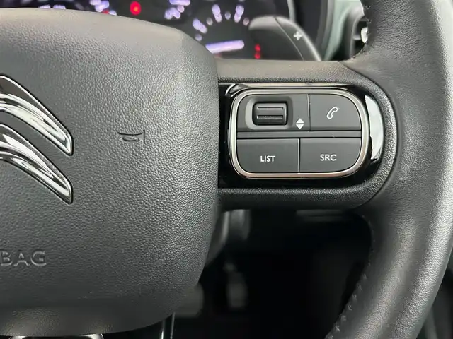 シトロエン シトロエン ベルランゴ シャイン ブルーHDi XTRパック 石川県 2023(令5)年 4.7万km ベージュ パノラマルーフ/衝突軽減ブレーキ/アダプティブクルーズコントロール/ブラインドスポットモニター/純正ディスプレイオーディオ/AppleCarPlay/バックカメラ/サイドカメラ/クリアランスソナー/ETC/ドライブレコーダー