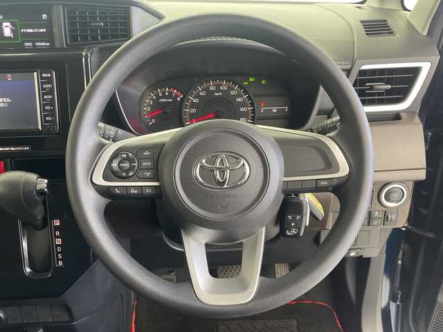 トヨタ ルーミー G 奈良県 2021(令3)年 1.9万km ブラックマイカメタリック 純正ナビ/・地デジ/・Bluetooth/・CD/アラウンドビューモニタ/ビルドインETC/前後ドライブレコーダー/プリクラッシュセーフティー/レーンキープアシスト/オートマチックハイビーム/クリアランスソナー/LEDヘッドライト/フォグランプ/LELVEアルミホイール/スペアキー