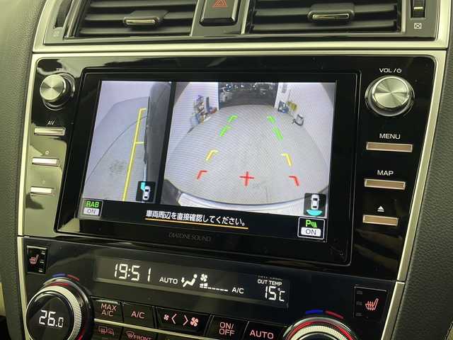 スバル アウトバック リミテッド 愛知県 2017(平29)年 5.4万km クリスタルブラックシリカ DIATONEサウンドビルトイン8インチナビ/【Bluetooth/フルセグTV/CD/DVD/Apple Carplay/USB】/衝突被害軽減ブレーキ/コーナーセンサー/レーダークルーズコントロール/レーンアシスト/横滑り防止装置/誤発進抑制防止機能/ブラインドスポットモニター/横滑り防止装置/パドルシフト/レザーシート/メモリーシート/前席パワーシート/全席シートヒーター/ステアリングヒーター/パワーバックドア/サイド/バックカメラ/ETC/ドライブレコーダー/プッシュスタート/スペアキー/LEDオートライト/純正18インチアルミホイール/電動格納ミラー
