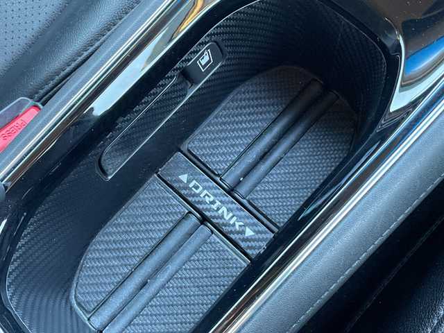 ホンダ ヴェゼル ハイブリッド X 石川県 2014(平26)年 8.8万km シルバー ４ＷＤ　社外メモリーナビ　フルセグＴＶ　社外マフラー　安心パッケージ　クルーズコントロール　スマートキー　プッシュスタート　シートカバー　コンフォートビュー　シートヒーター　オートライト