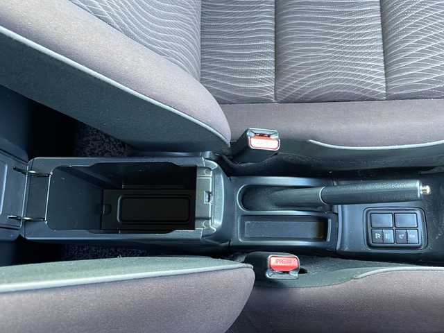 トヨタ アクア G 新潟県 2016(平28)年 11.6万km ディープアメジストマイカメタリック 純正SDナビ/フルセグＴＶ・Bluetooth接続・CD再生/バックカメラ/レーンキープ/クルーズコントロール/オートライト/ドアバイザー/衝突軽減ブレーキ/電動格納ミラー/社外アルミホイール