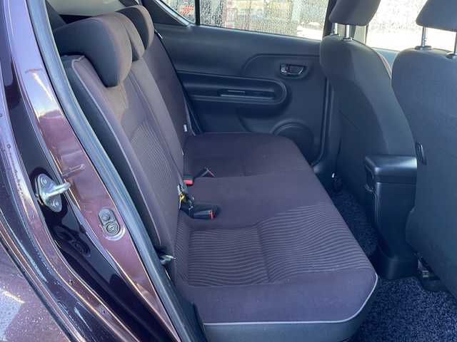 トヨタ アクア G 新潟県 2016(平28)年 11.6万km ディープアメジストマイカメタリック 純正SDナビ/フルセグＴＶ・Bluetooth接続・CD再生/バックカメラ/レーンキープ/クルーズコントロール/オートライト/ドアバイザー/衝突軽減ブレーキ/電動格納ミラー/社外アルミホイール