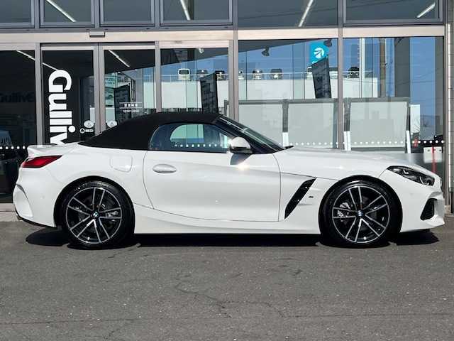 ＢＭＷ ＢＭＷ Ｚ４ sDrive20i Mスポーツ 青森県 2021(令3)年 0.2万km アルピンホワイトⅢ ワンオーナー/純正HDDナビ（フルセグ/BlueTooth）/マグマレッドレザーシート/全方位カメラ/バックカメラ/19インチアルミホイール/ディーラー記録簿R4/R5/R6/LEDヘッドライト/ハイビームアシスト/ヘッドアップディスプレイ/バックカメラ/D/Nシートヒーター/パワーシート/ステアリングアシスト