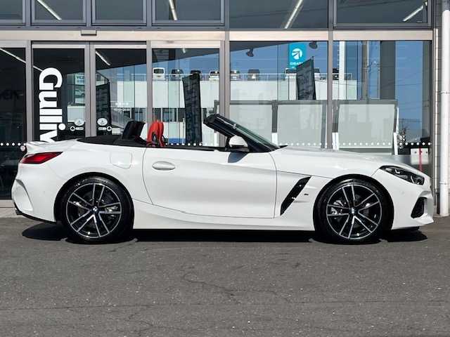 ＢＭＷ ＢＭＷ Ｚ４ sDrive20i Mスポーツ 青森県 2021(令3)年 0.2万km アルピンホワイトⅢ ワンオーナー/純正HDDナビ（フルセグ/BlueTooth）/マグマレッドレザーシート/全方位カメラ/バックカメラ/19インチアルミホイール/ディーラー記録簿R4/R5/R6/LEDヘッドライト/ハイビームアシスト/ヘッドアップディスプレイ/バックカメラ/D/Nシートヒーター/パワーシート/ステアリングアシスト