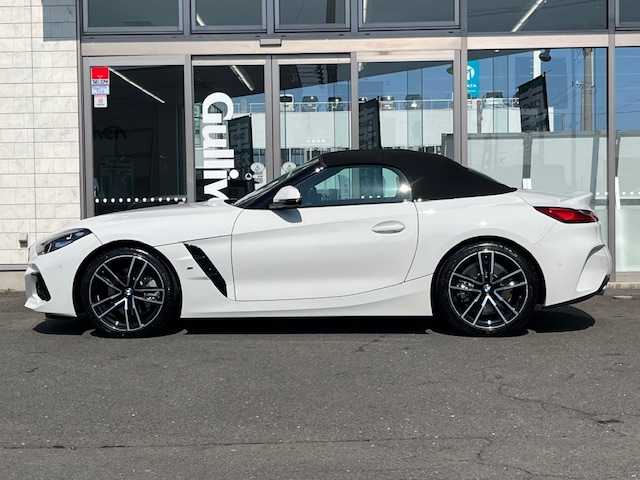 ＢＭＷ ＢＭＷ Ｚ４ sDrive20i Mスポーツ 青森県 2021(令3)年 0.2万km アルピンホワイトⅢ ワンオーナー/純正HDDナビ（フルセグ/BlueTooth）/マグマレッドレザーシート/全方位カメラ/バックカメラ/19インチアルミホイール/ディーラー記録簿R4/R5/R6/LEDヘッドライト/ハイビームアシスト/ヘッドアップディスプレイ/バックカメラ/D/Nシートヒーター/パワーシート/ステアリングアシスト