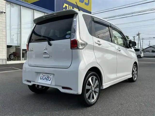 三菱 ｅＫカスタム T 群馬県 2015(平27)年 5.6万km シルキーホワイト (株)IDOMが運営する【じしゃロン伊勢崎店】の自社ローン専用車両になりますこちらは現金またはオートローンご利用時の価格です。自社ローンご希望の方は別途その旨お申付け下さい/社外HDDナビ（AVIC-HRZ099）/バックカメラ/CD/DVD/フルセグTV/ドライブレコーダ/純正15インチアルミホイール/純正フロアマット