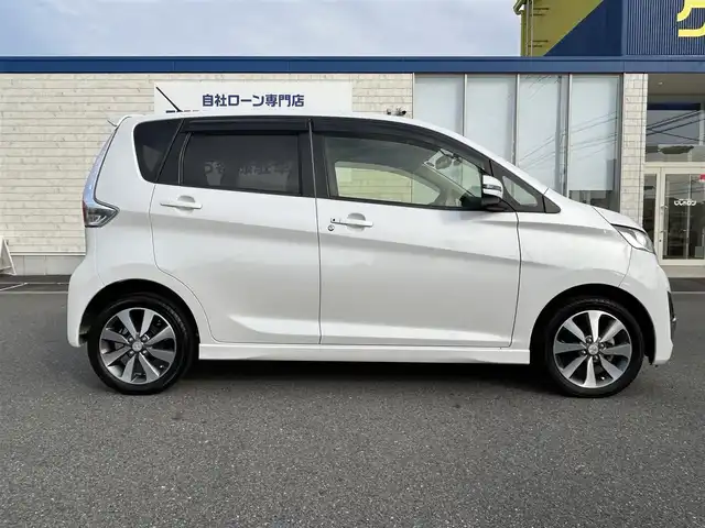 三菱 ｅＫカスタム T 群馬県 2015(平27)年 5.6万km シルキーホワイト (株)IDOMが運営する【じしゃロン伊勢崎店】の自社ローン専用車両になりますこちらは現金またはオートローンご利用時の価格です。自社ローンご希望の方は別途その旨お申付け下さい/社外HDDナビ（AVIC-HRZ099）/バックカメラ/CD/DVD/フルセグTV/ドライブレコーダ/純正15インチアルミホイール/純正フロアマット