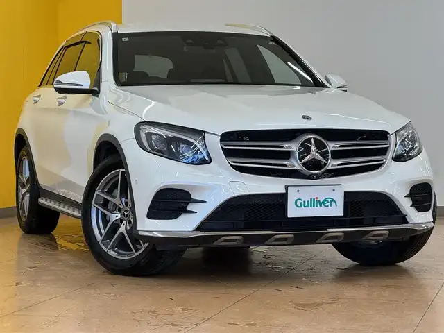 メルセデス・ベンツ ＧＬＣ２００ スポーツ 群馬県 2017(平29)年 5.4万km ダイヤモンドホワイト アクティブブレーキアシスト/ブラインドスポットアシスト/アテンションアシスト/レーンキープアシスト/純正HDDナビ/・フルセグTV/・BT/CD/DVD/・SD/FM.AM/全方位カメラ/レーダークルーズコントロール/パワーバックドア/革巻きステアリング/ステアリングスイッチ/前席シートヒーター/前席メモリ付パワーシート/ハーフレザーシート/ルーフレール/サイドステップ/前後コーナーセンサー/アイドリングストップ/スマートキー/プッシュスタート/電子パーキングブレーキ/純正19インチAW/純正フロアマット/ドアバイザー/横滑り防止システム/電動格納ウィンカーミラー