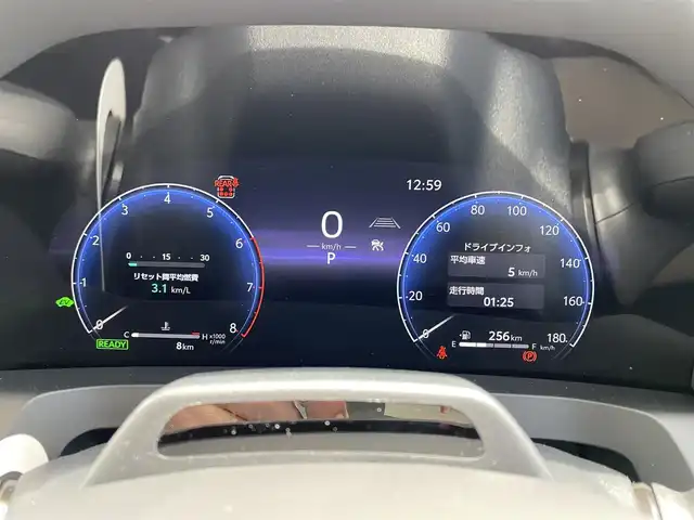 トヨタ アルファードハイブリット エグゼクティブ ラウンジ 広島県 2025(令7)年 0.1万km未満 プラチナホワイトパールマイカ ワンオーナー/トヨタチームメイト/ベージュプレミアムナッパ革シート/左右独立ムーンルーフ/純正OP:19インチアルミホイール/JBLプレミアムサウンドシステム/14インチリアエンターテイメント/14インチディスプレイオーディオプラス/エグゼクティブラウンジシート/デジタルインナーミラー/カラーヘッドアップディスプレイ/パノラミックビューカメラ/フルセグTV・スマートキー/保証書あり/取り扱い説明書あり/スペア（スマートキー）あり