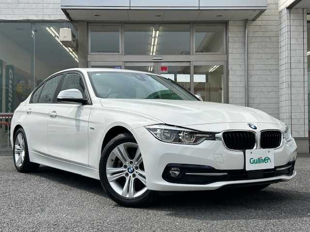 ＢＭＷ ３２０ｉ スポーツ 埼玉県 2017(平29)年 1.7万km アルピンホワイトⅢ メーカーHDDナビ/バックカメラ/パワーシート/スマートキー/ETC/プッシュスタート/LEDヘッドライト/保証書/取扱説明書/記録簿/スペアキー