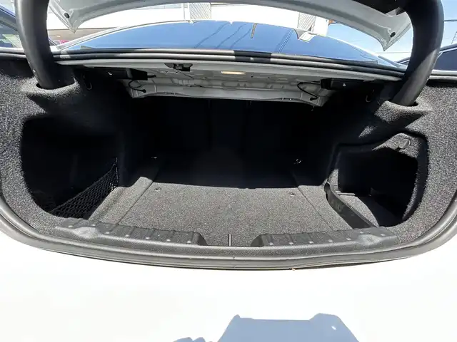 ＢＭＷ ３２０ｉ スポーツ 埼玉県 2017(平29)年 1.7万km アルピンホワイトⅢ メーカーHDDナビ/バックカメラ/パワーシート/スマートキー/ETC/プッシュスタート/LEDヘッドライト/保証書/取扱説明書/記録簿/スペアキー/純正AW付きノーマルタイヤ積込