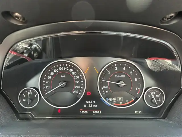 ＢＭＷ ３２０ｉ スポーツ 埼玉県 2017(平29)年 1.7万km アルピンホワイトⅢ メーカーHDDナビ/バックカメラ/パワーシート/スマートキー/ETC/プッシュスタート/LEDヘッドライト/保証書/取扱説明書/記録簿/スペアキー/純正AW付きノーマルタイヤ積込