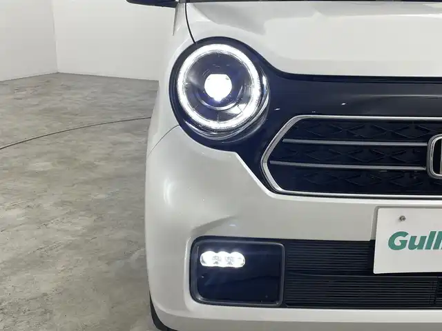 ホンダ Ｎ ＯＮＥ プレミアム 福島県 2022(令4)年 3.6万km プラチナホワイトパール ホンダセンシング/　・CMBS警報/　・ACC先行車検知音/　・先行車発進お知らせ機能/　・レーンキープアシスト/　・標識認識機能/コーナーセンサー/純正7インチナビ/　（CD/USB/BT/iPod/AM/FM）/バックカメラ/ドライブレコーダー/ETC2.0/革巻きステアリング/ハーフレザーシート/電子パーキング/レーダークルーズコントロール/シートヒーター/プッシュスタート/　・スマートキー/LEDオートライト/ウィンカーミラー/アイドリングストップ/純正アルミホイール/純正フロアマット/ドアバイザー/ヘッドライトレベライザー/チップアップシート/サイドエアバッグ/電動格納ミラー/４WD/積み込みタイヤ（スタッドレス）