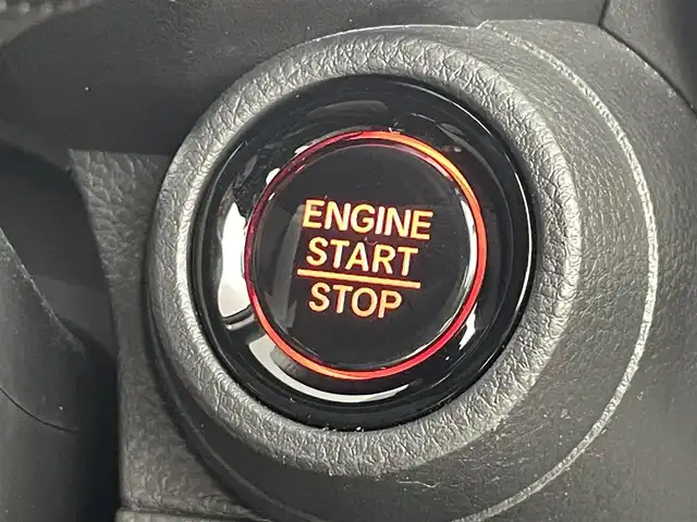 ホンダ Ｎ ＯＮＥ プレミアム 福島県 2022(令4)年 3.6万km プラチナホワイトパール ホンダセンシング/　・CMBS警報/　・ACC先行車検知音/　・先行車発進お知らせ機能/　・レーンキープアシスト/　・標識認識機能/コーナーセンサー/純正7インチナビ/　（CD/USB/BT/iPod/AM/FM）/バックカメラ/ドライブレコーダー/ETC2.0/革巻きステアリング/ハーフレザーシート/電子パーキング/レーダークルーズコントロール/シートヒーター/プッシュスタート/　・スマートキー/LEDオートライト/ウィンカーミラー/アイドリングストップ/純正アルミホイール/純正フロアマット/ドアバイザー/ヘッドライトレベライザー/チップアップシート/サイドエアバッグ/電動格納ミラー/４WD/積み込みタイヤ（スタッドレス）
