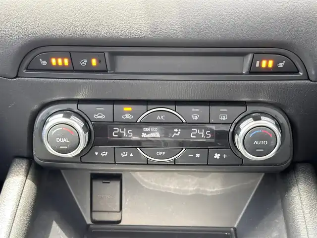 マツダ ＣＸ－５ XD プロアクティブ 宮城県 2017(平29)年 7.9万km ジェットブラックマイカ BOSEサウンドシステム/ドライビングポジションサポートパッケージ/・ステアリングヒーター/・シートヒーター/・パワーシート（運転席）/・シートメモリー（運転席）/CD/DVDプレーヤー＋地デジチューナー（フルセグ）/225/65/R17インチAW/＝＝＝/アドバンストスマートシティブレーキサポート/後退時スマートシティブレーキサポート/誤発進抑制制御/スマートブレーキサポート/レーダークルーズコントロール/ブラインドスポットモニタリング/車線逸脱警報システム/レーンキープアシストシステム/パーキングセンサー/ドライバーアテンションアラート/ヘッドアップディスプレイ/マツダコネクトナビ/・Bluetooth/バックカメラ/ETC（バイザー裏）/アダプティブLEDヘッドランプ/オートライト/スマートキー＆プッシュスタート/革巻きステアリング/ステアリングスイッチ/電動パーキングブレーキ/ブレーキホールド/電動格納ミラー/フロアマット/トノカバー/W/サイド/カーテンエアバッグ