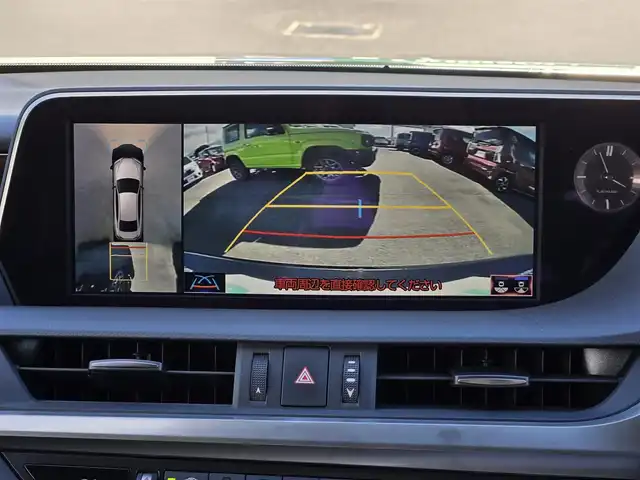レクサス ＥＳ 300h バージョンL 鹿児島県 2020(令2)年 5.7万km グラファイトブラックガラスフレーク ムーンルーフ　/ヘッドアップディスプレイ　/レーダークルーズコントロール　/前後ドライブレコーダー　/パノラミックビューモニター　/全席シートヒーター　/Ｄ＋Ｎ席エアシート　/ステアリングヒーター　/ビルトインＥＴＣ/ＭＴモード付きＡＴ/パドルシフト/前後ドライブレコーダー/シートメモリー/レクサスセーフティシステム＋/パーキングサポートブレーキ/ブラインドスポットモニター/デジタルアウターミラー/プッシュスタート/スマートキー/アイドリングストップ/電動サンシェード