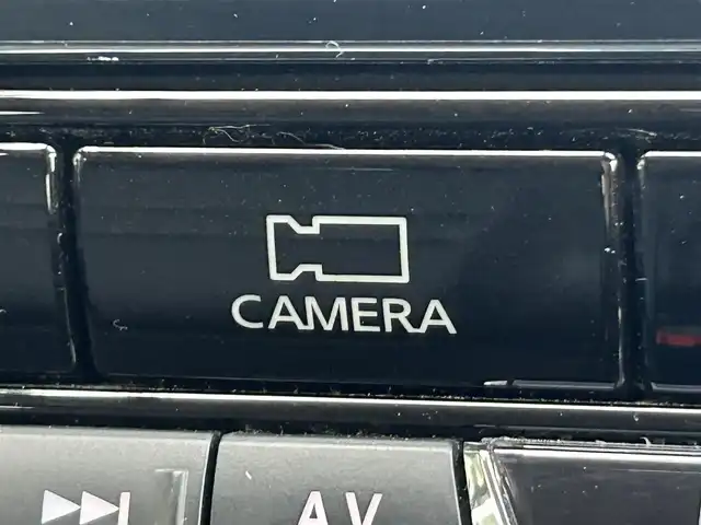 日産 セレナ e－パワー ハイウェイスター V 静岡県 2020(令2)年 5.1万km ダークメタルグレー ワンオーナー/プロパイロット/ハンズフリー両側パワースライドドア/純正アルパイン11インチナビ/(フルセグTV/CD/DVD/SD/Bluetooth)/アラウンドビューモニター/インテリジェントルームミラー/・純正オプショントリコットコンビシート/・全方位運転支援システム/・インテリジェントエマージェンシーブレーキ/・踏み間違い衝突防止アシスト/・車線逸脱防止支援システム/・車線逸脱警報/・前方衝突予測警報/・後側方車両検知警報/・後退時車両検知警報/ブラインドスポットモニター/純正１５インチアルミホイール/LEDヘッドライト/プッシュスタート/スマートキー×２/ETC/新車時保証書/取扱説明書