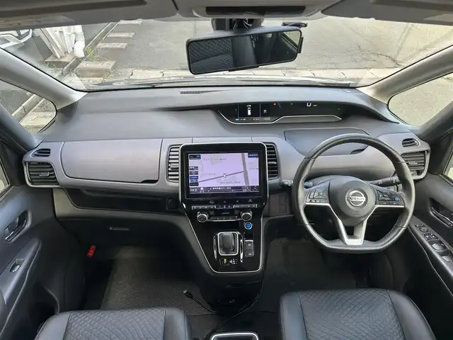 日産 セレナ e－パワー ハイウェイスター V 静岡県 2020(令2)年 5.1万km ダークメタルグレー ワンオーナー/プロパイロット/ハンズフリー両側パワースライドドア/純正アルパイン11インチナビ/(フルセグTV/CD/DVD/SD/Bluetooth)/アラウンドビューモニター/インテリジェントルームミラー/・純正オプショントリコットコンビシート/・全方位運転支援システム/・インテリジェントエマージェンシーブレーキ/・踏み間違い衝突防止アシスト/・車線逸脱防止支援システム/・車線逸脱警報/・前方衝突予測警報/・後側方車両検知警報/・後退時車両検知警報/ブラインドスポットモニター/純正１５インチアルミホイール/LEDヘッドライト/プッシュスタート/スマートキー×２/ETC/新車時保証書/取扱説明書