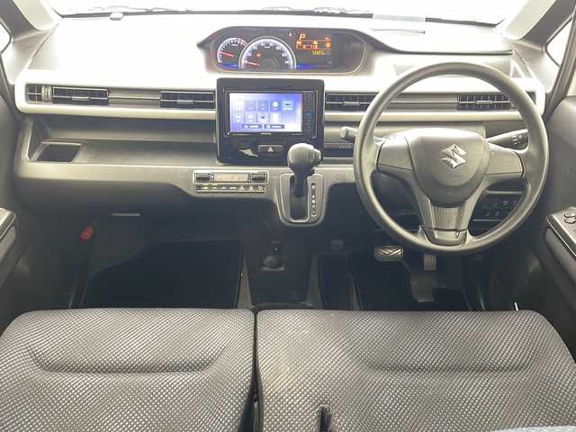 スズキ ワゴンＲ HYBRID FX 沖縄県 2018(平30)年 7.4万km ピュアホワイトP 社外ナビ　MDV-D407BTW/（TV　Ｂｌｕｅｔｏｏｔｈ　ＣＤ　ＤＶＤ　FM　AM）/デュアルブレーキカメラサポート/プッシュスタート/スマートキー/アイドリングストップ/レーンキープアシスト/電動格納ミラーオートライト/フロアマット