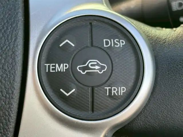 トヨタ アクア G 和歌山県 2015(平27)年 8.5万km クールソーダメタリック 純正7インチナビ/フルセグTV/Bluetooth/CD/DVD/SD/バックカメラ/ETC/クルーズコントロール/革巻きステアリング/ステアリングスイッチ/HIDヘッドライト/フォグランプ/オートライト/ヘッドライトレベライザー/フルオートエアコン/電動格納ミラー/コーナーポール/プッシュスタート/スマートキー/スペアキー