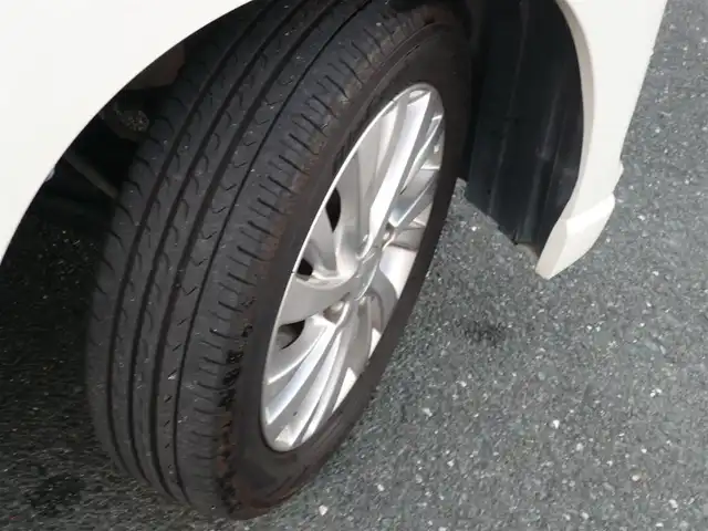 スズキ スペーシア カスタム GS 静岡県 2016(平28)年 7万km クリスタルホワイトP 禁煙車/社外ナビ　/片側パワースライドドア/LEDルームランプ/KENWOODスピーカー/オートライト　HIDヘッドライト/バックカメラ/ステアリングリモコン/革巻きステアリングホイール/ボックス付きアームレスト/ロールサンシェード/Fフォグランプ/純正フロアマット　ドアバイザー/ユピテルドライブレコーダー