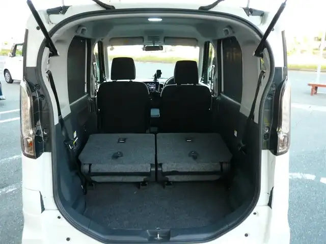 スズキ スペーシア カスタム GS 静岡県 2016(平28)年 7万km クリスタルホワイトP 禁煙車/社外ナビ　/片側パワースライドドア/LEDルームランプ/KENWOODスピーカー/オートライト　HIDヘッドライト/バックカメラ/ステアリングリモコン/革巻きステアリングホイール/ボックス付きアームレスト/ロールサンシェード/Fフォグランプ/純正フロアマット　ドアバイザー/ユピテルドライブレコーダー