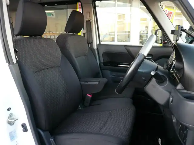 スズキ スペーシア カスタム GS 静岡県 2016(平28)年 7万km クリスタルホワイトP 禁煙車/社外ナビ　/片側パワースライドドア/LEDルームランプ/KENWOODスピーカー/オートライト　HIDヘッドライト/バックカメラ/ステアリングリモコン/革巻きステアリングホイール/ボックス付きアームレスト/ロールサンシェード/Fフォグランプ/純正フロアマット　ドアバイザー/ユピテルドライブレコーダー