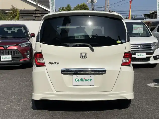 ホンダ フリード スパイク G エアロ 大分県 2011(平23)年 5.6万km プレミアムホワイトパール ワンオーナー/純正HDDナビ VXH-112VJ/　　【ワンセグ/DVD】/純正15インチアルミホイール/HIDヘッドライト/オートライト/チルトステアリング/リアプライバシーガラス/ドアバイザー/フロアマット/電動格納ミラー/Wエアバッグ/ABS/キーレス×2/保証書/車両取説/ナビ取説