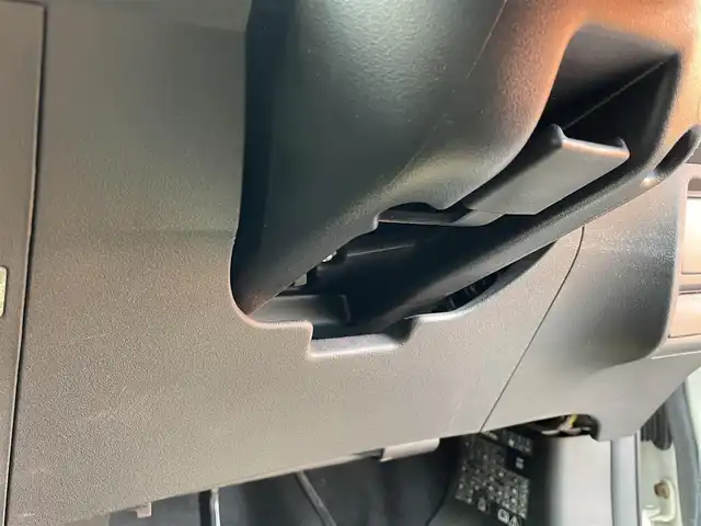 ホンダ フリード スパイク G エアロ 大分県 2011(平23)年 5.6万km プレミアムホワイトパール ワンオーナー/純正HDDナビ VXH-112VJ/　　【ワンセグ/DVD】/純正15インチアルミホイール/HIDヘッドライト/オートライト/チルトステアリング/リアプライバシーガラス/ドアバイザー/フロアマット/電動格納ミラー/Wエアバッグ/ABS/キーレス×2/保証書/車両取説/ナビ取説