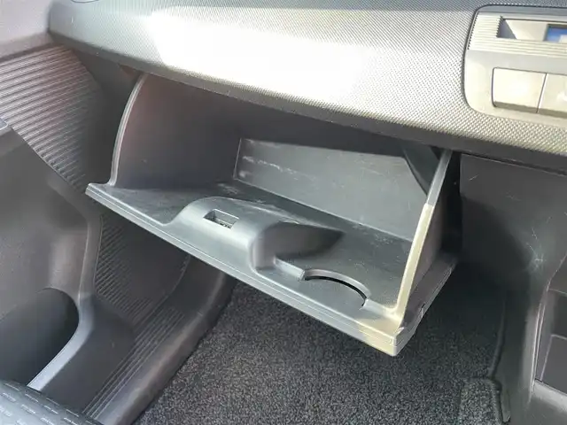 ホンダ フリード スパイク G エアロ 大分県 2011(平23)年 5.6万km プレミアムホワイトパール ワンオーナー/純正HDDナビ VXH-112VJ/　　【ワンセグ/DVD】/純正15インチアルミホイール/HIDヘッドライト/オートライト/チルトステアリング/リアプライバシーガラス/ドアバイザー/フロアマット/電動格納ミラー/Wエアバッグ/ABS/キーレス×2/保証書/車両取説/ナビ取説